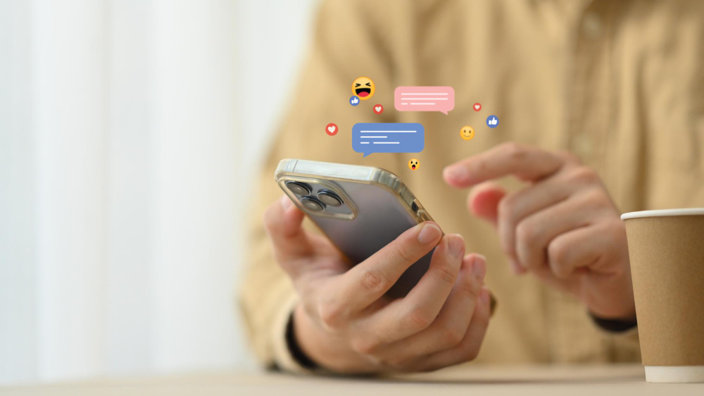 facebook sms
